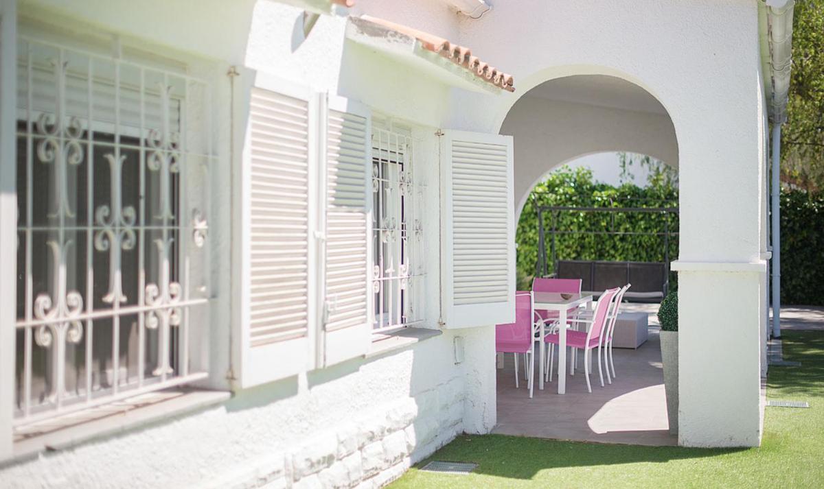 Villa Vila Mar Cambrils Exterior foto