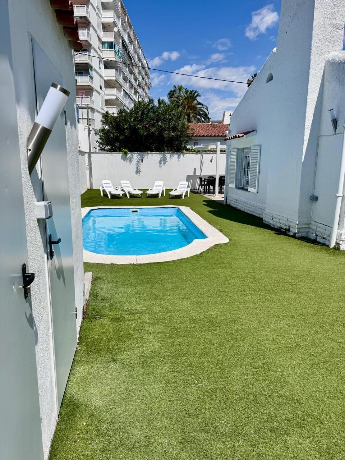 Villa Vila Mar Cambrils Exterior foto