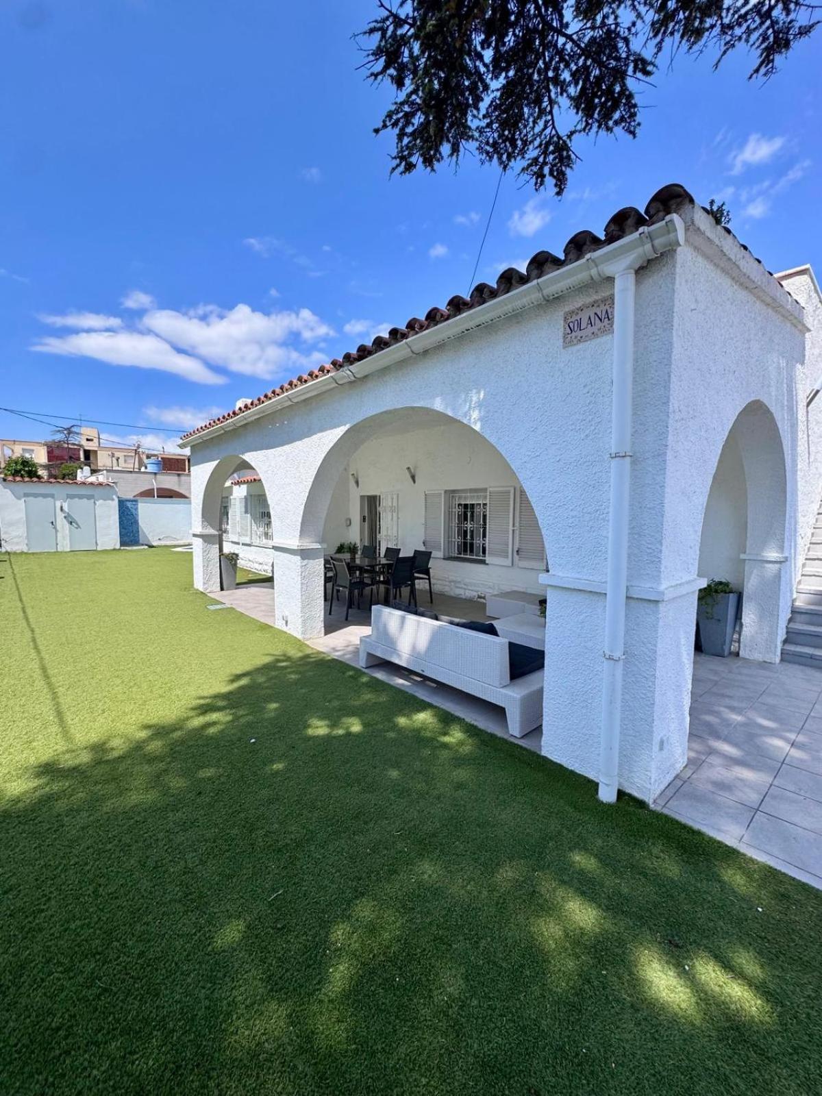 Villa Vila Mar Cambrils Exterior foto